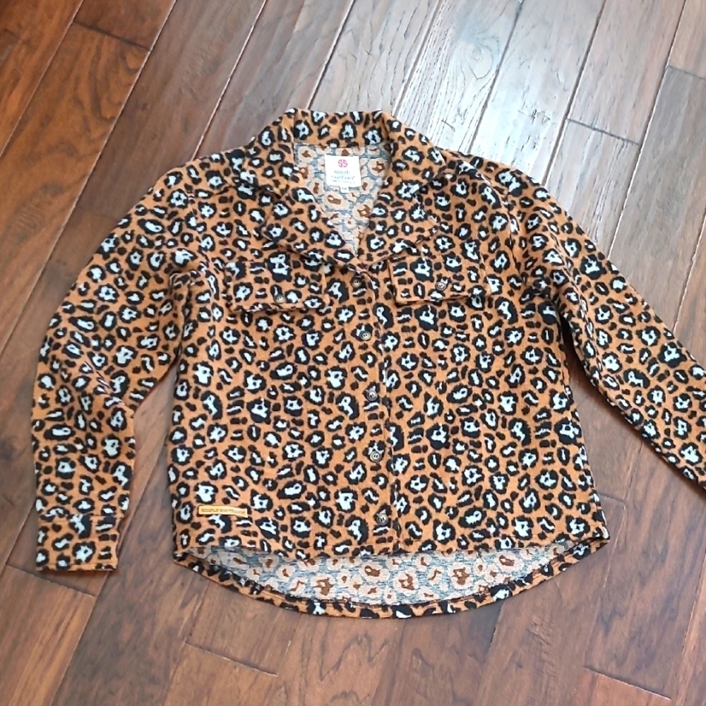 Simply Southern Animal Print Button-Down Jacket size Medium